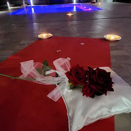 Andale Suitespa 4* Villa Badessa