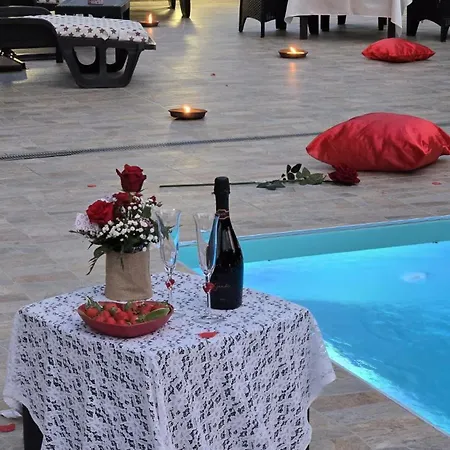 Andale Suitespa Couette-café