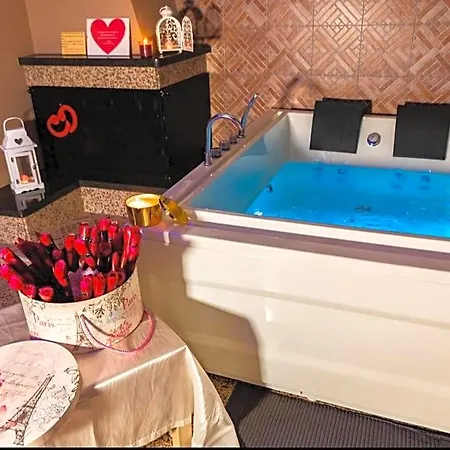 Andale Suitespa 4* Villa Badessa