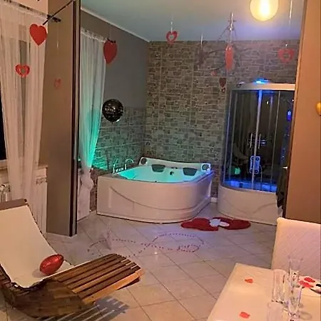 Andale Suitespa 4* Villa Badessa