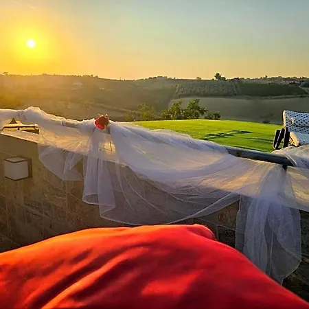 Andale Suitespa Bed & Breakfast 4*