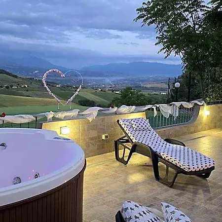 Andale Suitespa Villa Badessa