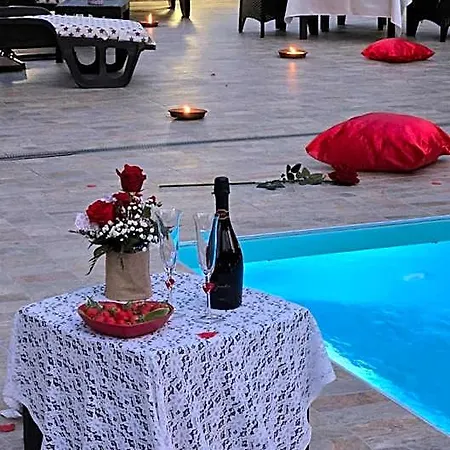 Andale Suitespa Bed & Breakfast